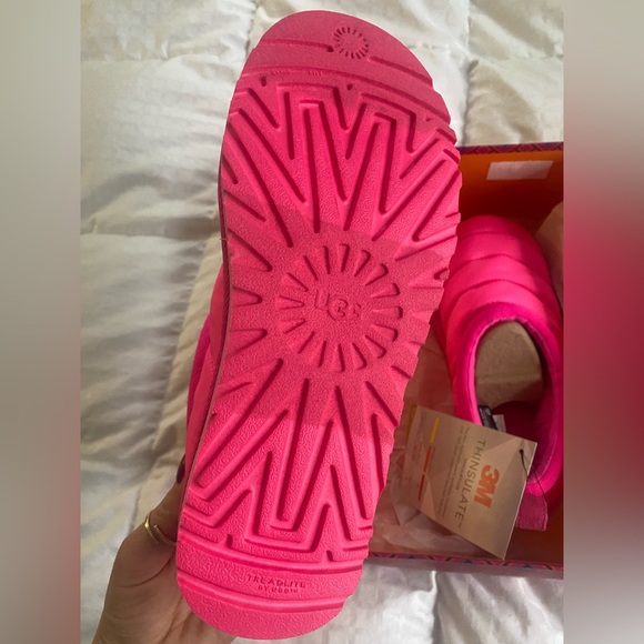 Last time here! New UGG Scuff Sis Pink Slippers Size 8 - Picture 5 of 8